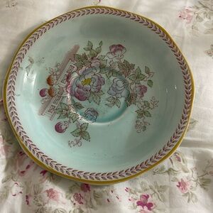 Starr Hill Antiques
Adams Royal Ivory Calyx Ware Saucer Bowls